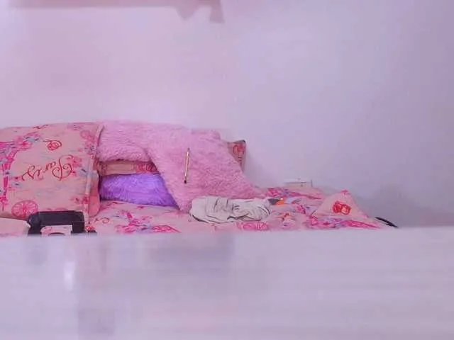 naia-blesed on BongaCams