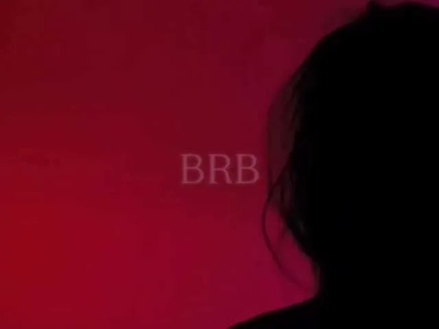 Nestyzz on BongaCams