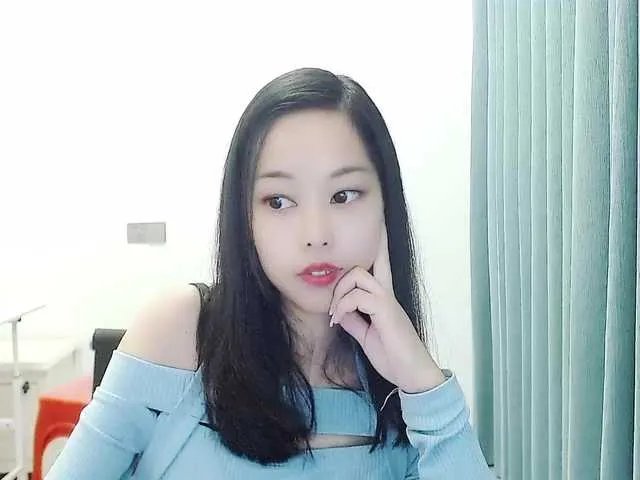 Selinababy99 on BongaCams