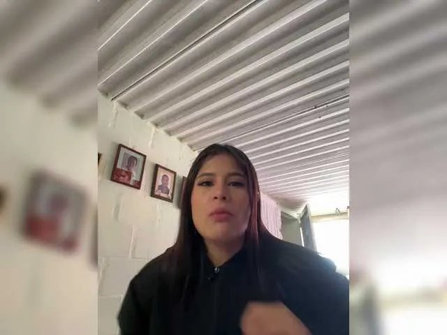 Sofi-Blossom on BongaCams