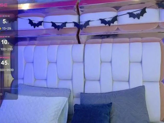 valkiriamoore on BongaCams