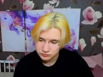adrian_eliss — GOAL: CUM SHOW IN PUBLIC CHAT [888 tokens remaining] Welcome to my room! #cum #18 #femboy #twink #young