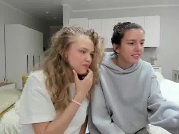 flooora_0 on Chaturbate