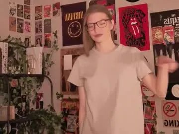 kenyattawestermark on Chaturbate