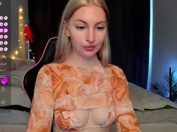 kimmy1_powell on Chaturbate