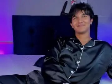 leo_savage_ on Chaturbate