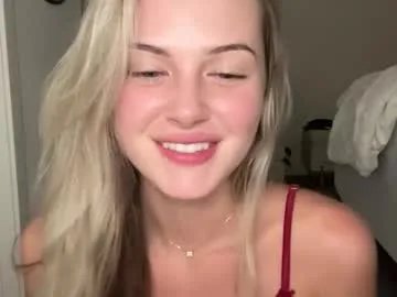 luvaimee on Chaturbate