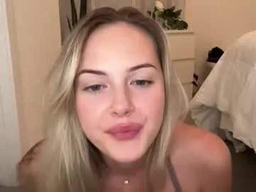 luvaimee on Chaturbate