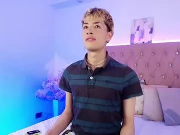 ozorio_dany on Chaturbate