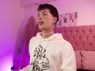 ozorio_dany on Chaturbate