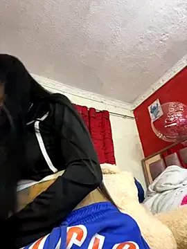 _Dulcinea777 on StripChat