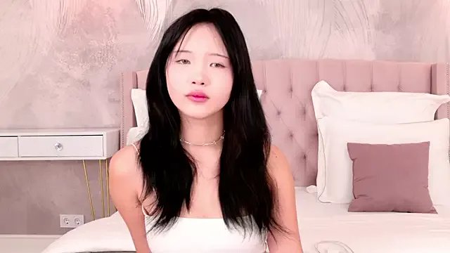 AnneCurtis on StripChat