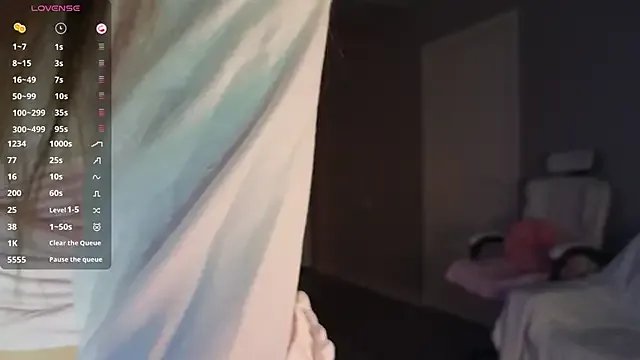 Ella_lee15 on StripChat