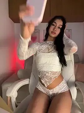 maddy_bronw_ on StripChat