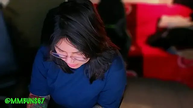 miacanela_xo on StripChat