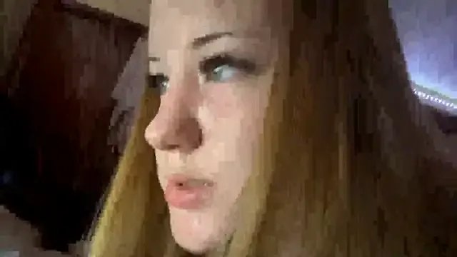 PandaFluff on StripChat