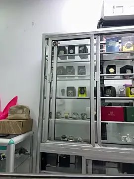 sofiafantasy — sitting in your face+link control x 3 mi