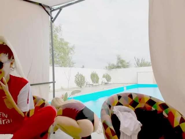 Photos of CarlaStaceeFun from BongaCams is Freechat