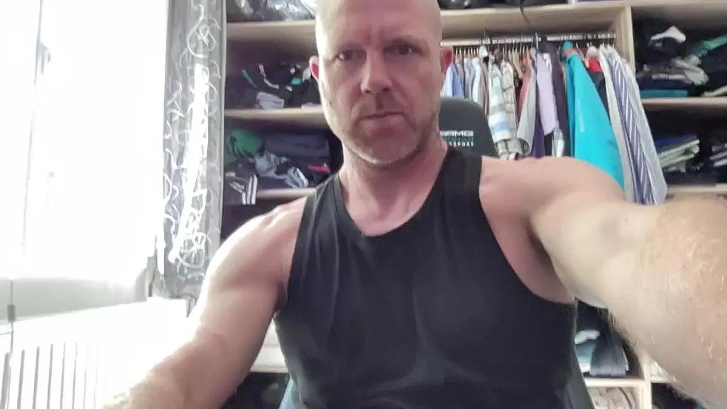 Photos of xxxironggxxx from Cam4 is Freechat