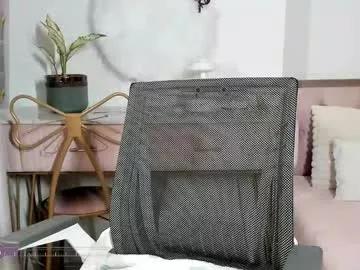 _joliie_ model from Chaturbate
