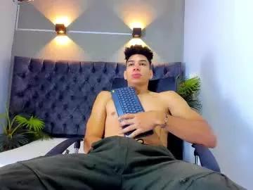 alan_redinger from Chaturbate is Freechat