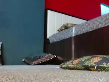 alanna_gold from Chaturbate