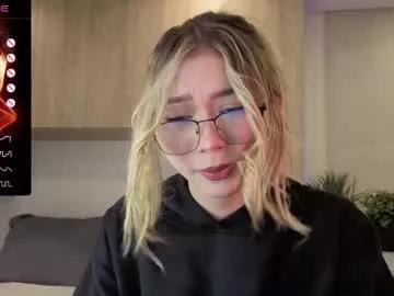 amelieaxie from Chaturbate is Freechat