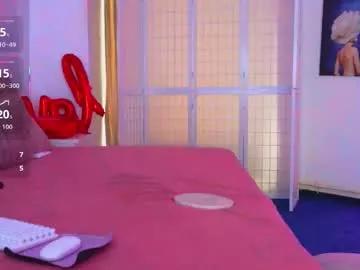 Check-out our cam rooms range and converse on a personal level with our delicious livecams streamers, showing off their spicy curves and toys.