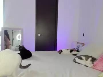 anniekat1 from Chaturbate