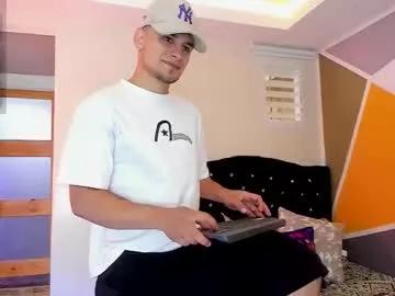 aron_santoro1 from Chaturbate is Freechat