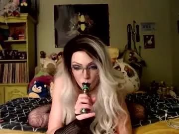 baddiemaddie777 from Chaturbate