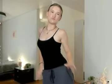 bananini_anallove from Chaturbate is Freechat