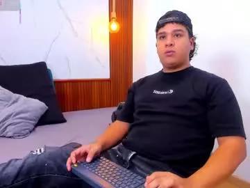 Photos of bennett_alejoo from Chaturbate is Freechat