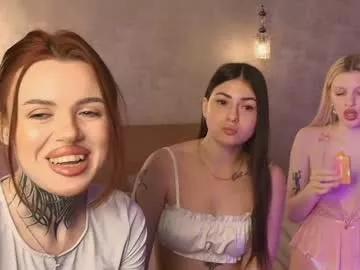 Check-out our cam rooms range and converse on a personal level with our delicious livecams streamers, showing off their spicy curves and toys.