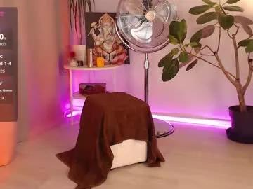 chloeesummerss from Chaturbate is Freechat