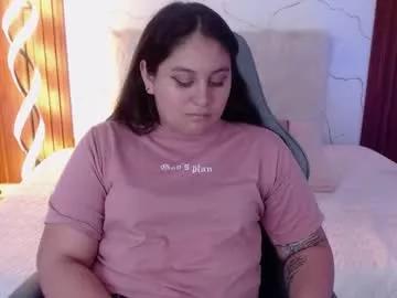 crystal_curvy3 from Chaturbate is Freechat