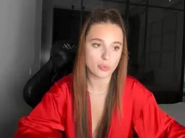 daria_de_luxe from Chaturbate is Freechat