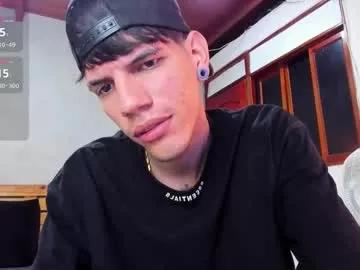 daviid_huge from Chaturbate is Freechat