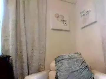 deeamsangel306 from Chaturbate