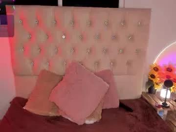 ebonybersek from Chaturbate is Freechat