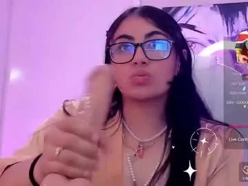 emily_jhonees from Chaturbate is Freechat