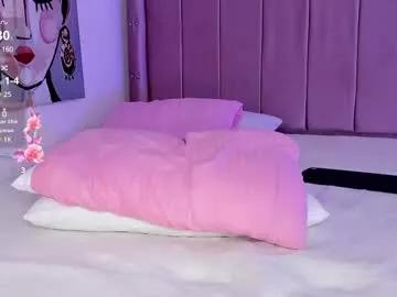 emma__cruz from Chaturbate is Freechat