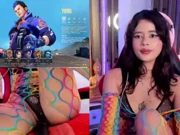 Check-out our cam rooms range and converse on a personal level with our delicious livecams streamers, showing off their spicy curves and toys.