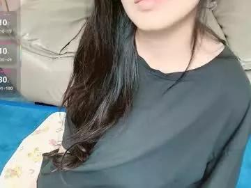 foxyiyi model from Chaturbate