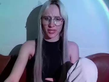 girlfriend_night from Chaturbate is Freechat