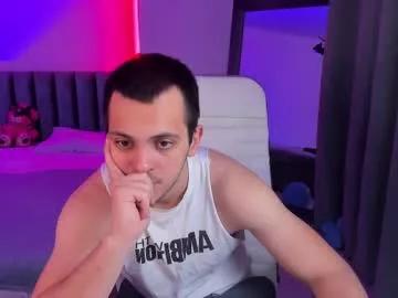 guido_grossi from Chaturbate is Freechat