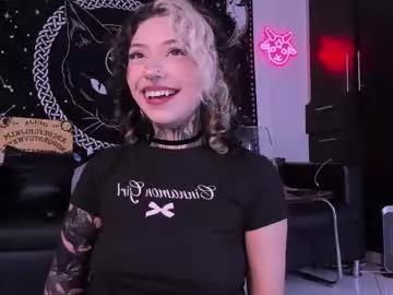 hazellwitch from Chaturbate is Freechat