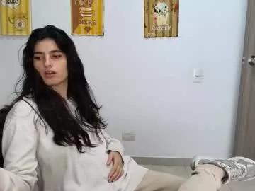 hollyshit_ from Chaturbate