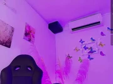 iamlola_ from Chaturbate is Freechat