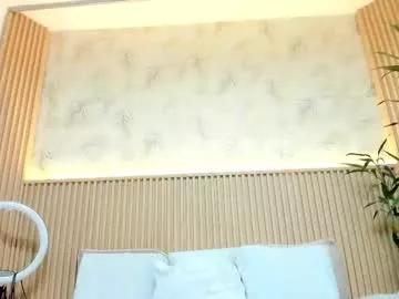 indi_catalina from Chaturbate